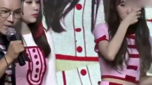 日韩艺人晕倒视频,惊心动魄的现场直击